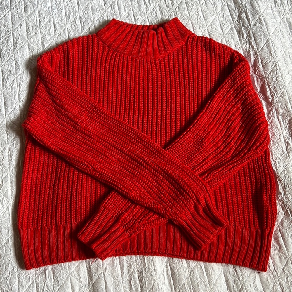 Red H&M Knit Sweater, size S